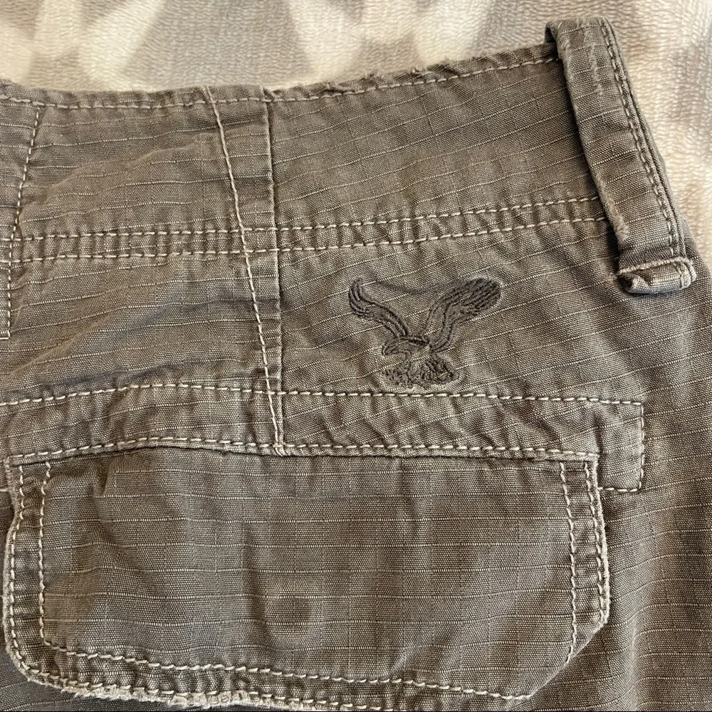 🌸 5 for $25 //American Eagle Outfitters AEO Men’s shorts 28 grey classic length